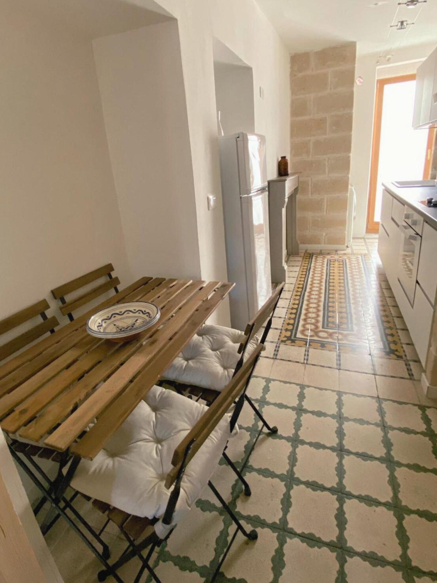 Bari Landlord 71 - Central Rooms Kültér fotó